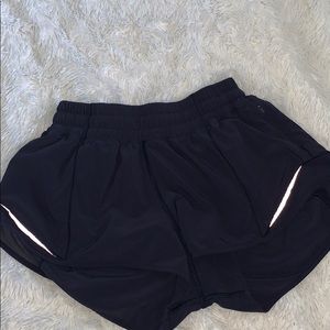 navy blue lululemon shorts size 6, worn twice